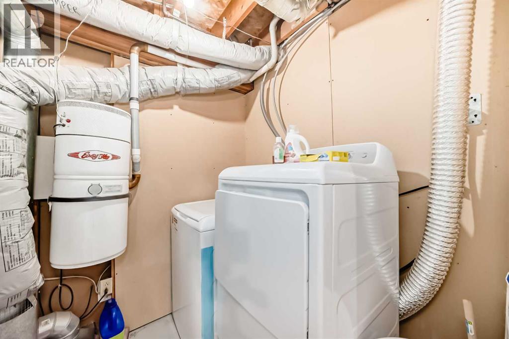 Single Family House 4 Level for Sale in  Martinwood Road NE Martindale Calgary 