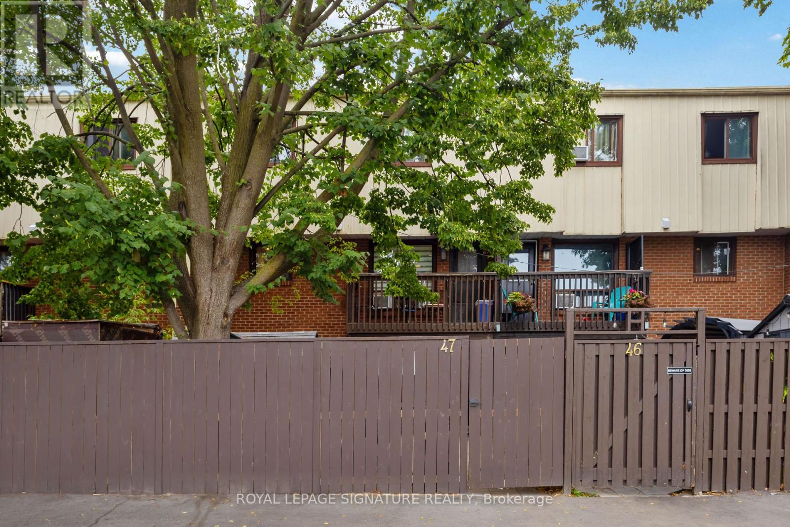Photo 40 of 47 1100 Oxford Street, Oshawa ON