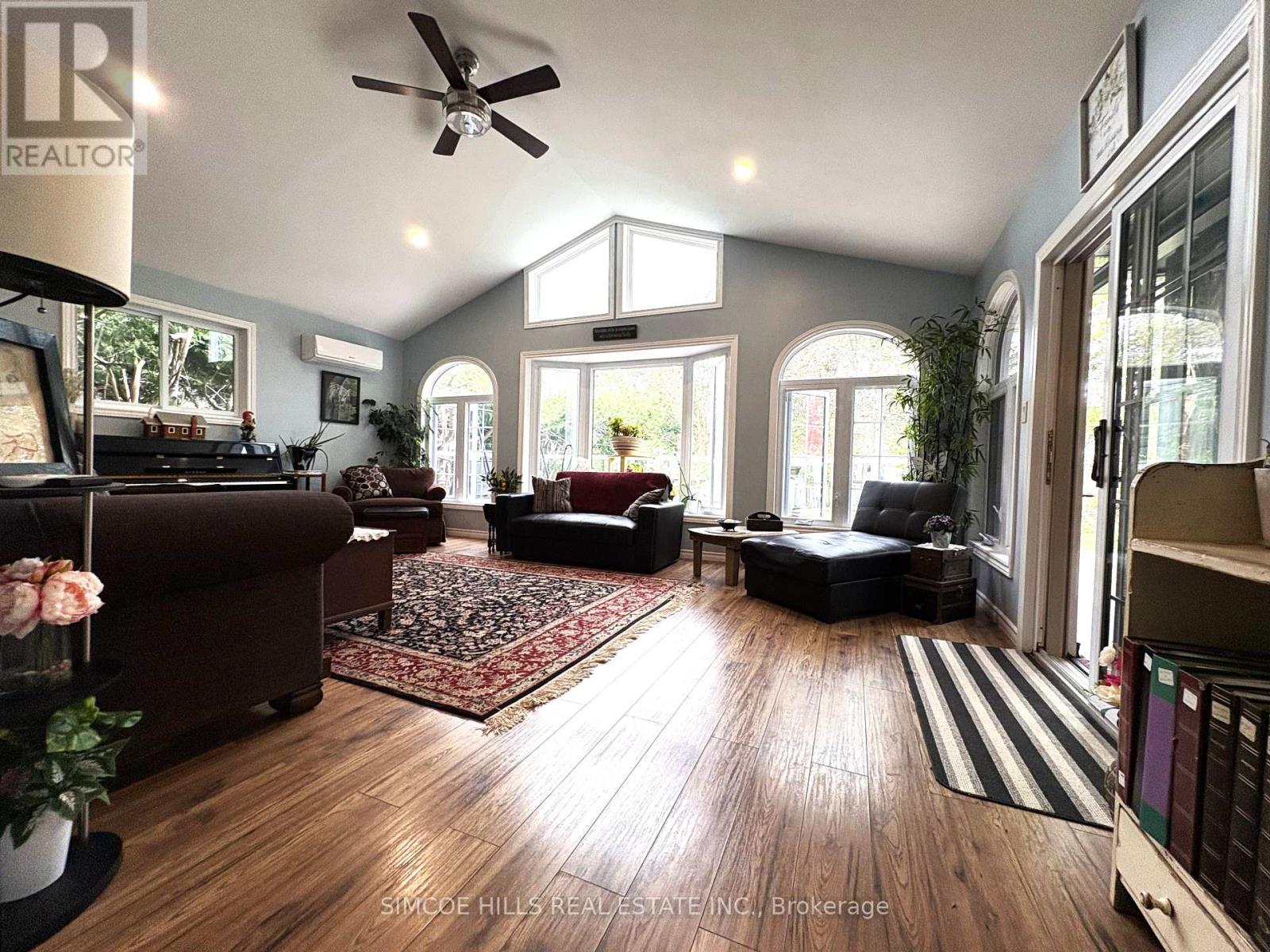 Photo 45 of 311 John Street, Orillia ON