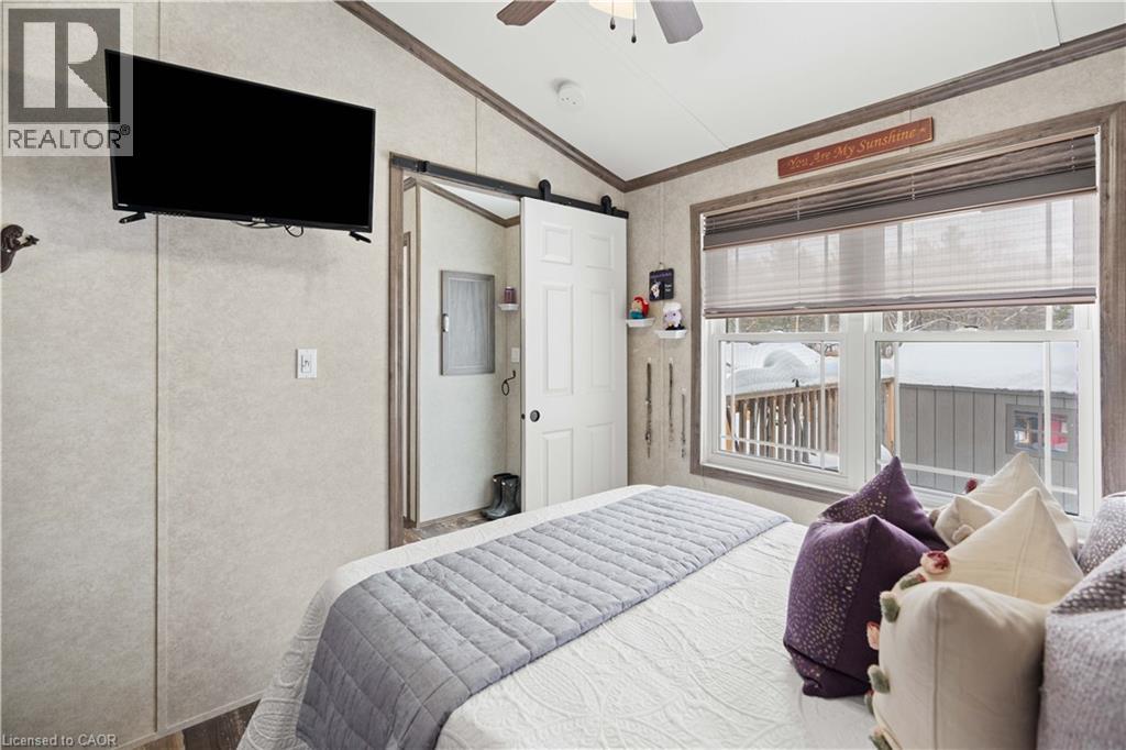 Photo 18 of 4449 Milburough Line Unit 10 Oak St, Burlington ON