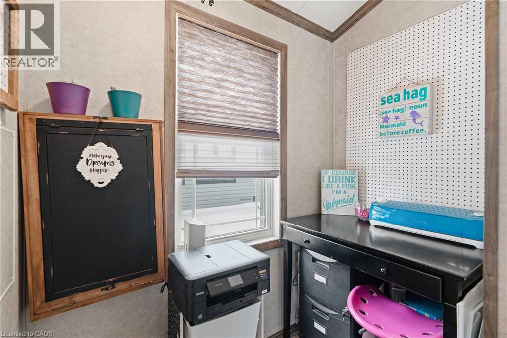 Photo 19 of 4449 Milburough Line Unit 10 Oak St, Burlington ON