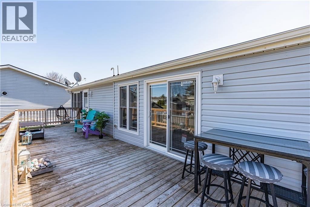 Photo 23 of 4449 Milburough Line Unit 10 Oak St, Burlington ON