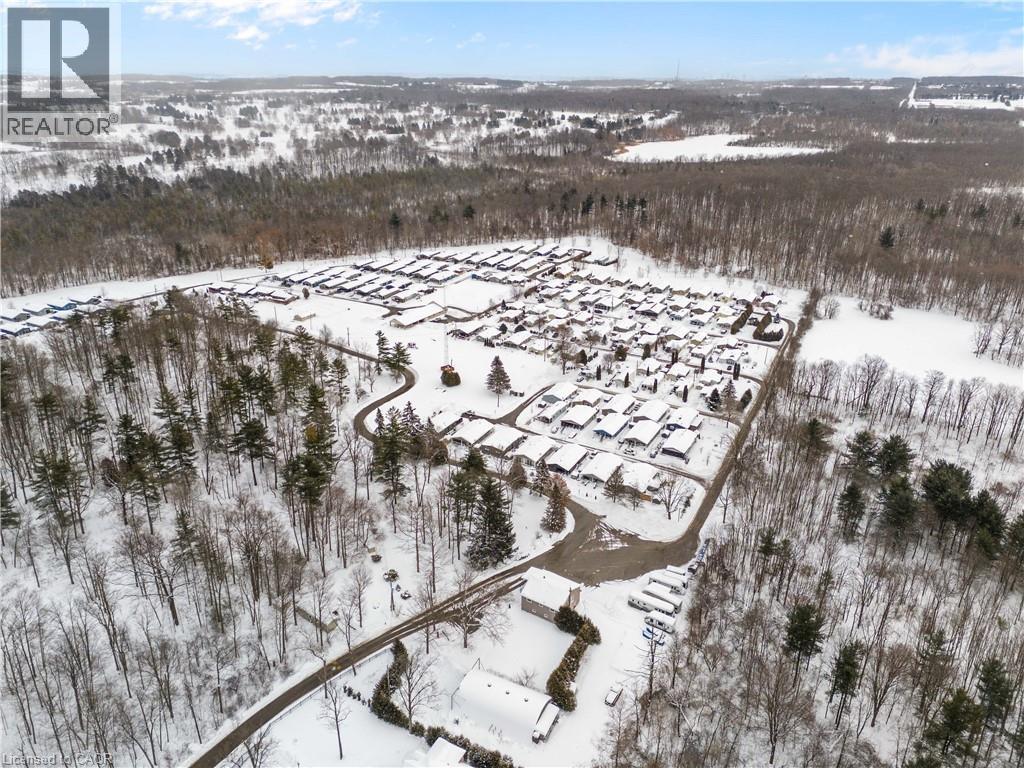 Photo 34 of 4449 Milburough Line Unit 10 Oak St, Burlington ON