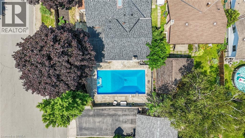 Photo 21 of 94 Appleford Road, Hamilton ON