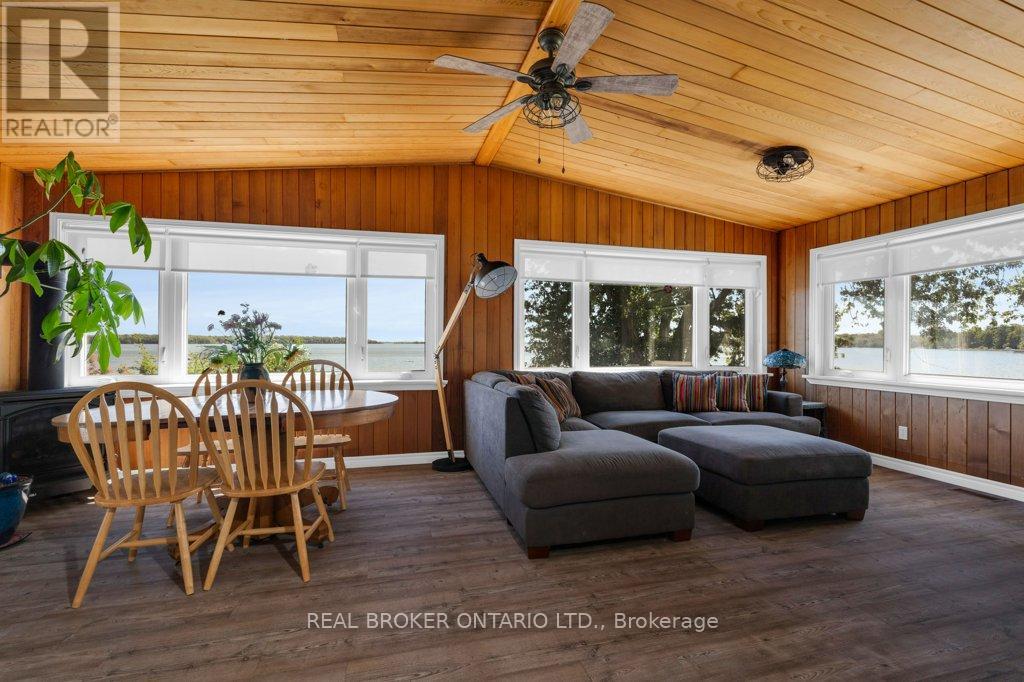 Photo 39 of 1909 Woods Bay Road, Severn ON