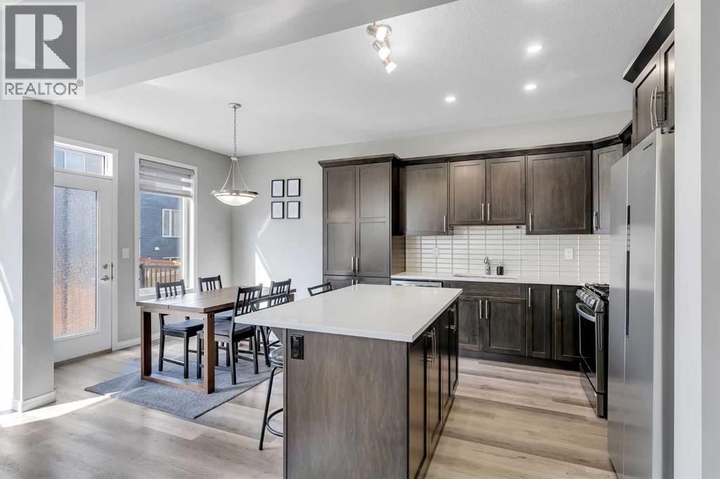 Photo 9 of 78 Osborne Common Sw, Airdrie AB