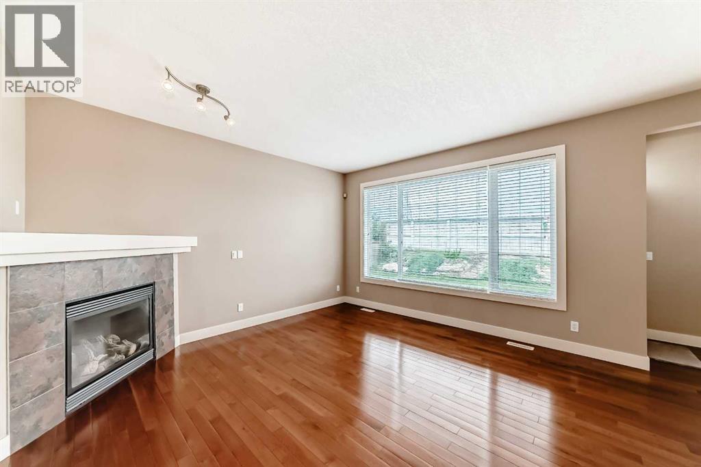 Single Family House for Sale in  Covebrook Bay NE Coventry Hills Calgary 