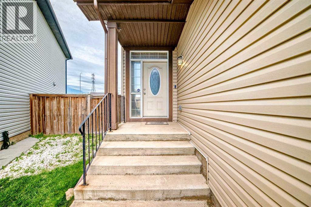 Single Family House for Sale in  Covebrook Bay NE Coventry Hills Calgary 