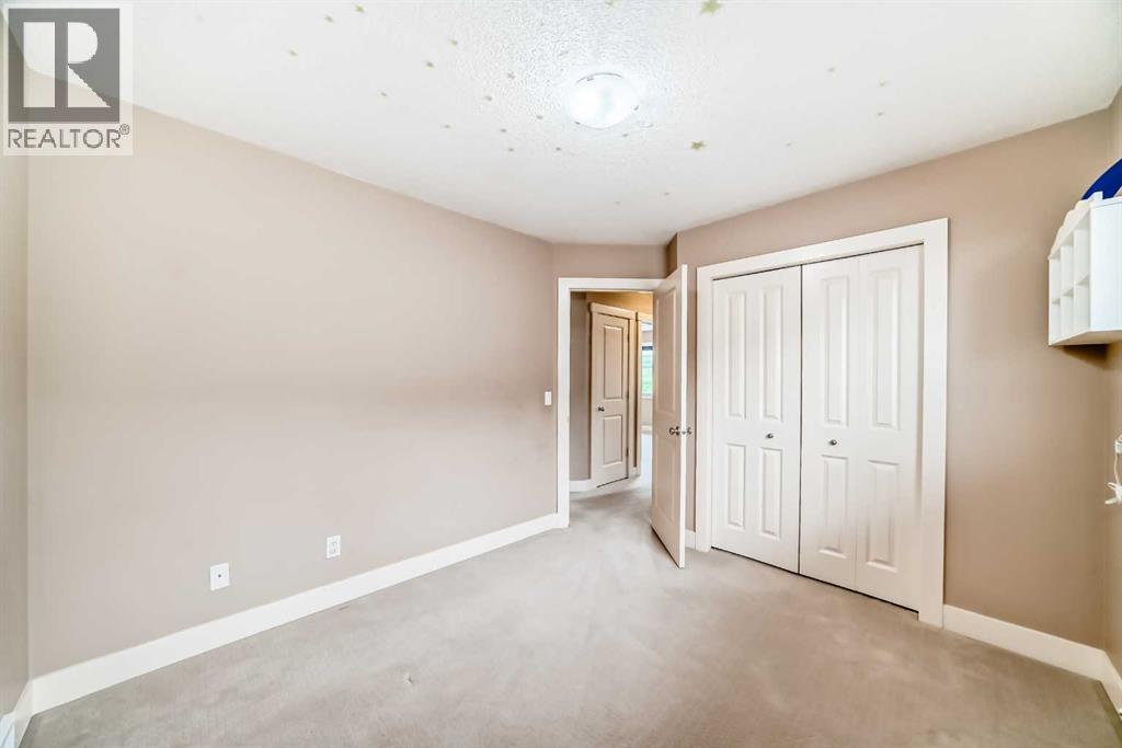 Single Family House for Sale in  Covebrook Bay NE Coventry Hills Calgary 