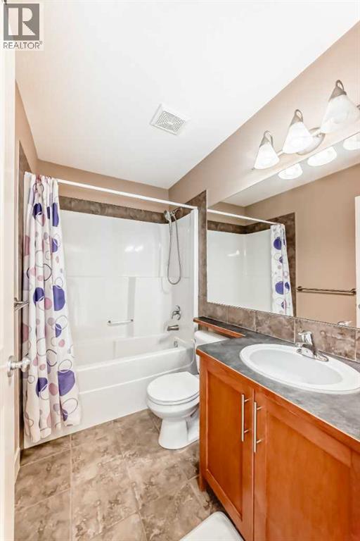Single Family House for Sale in  Covebrook Bay NE Coventry Hills Calgary 
