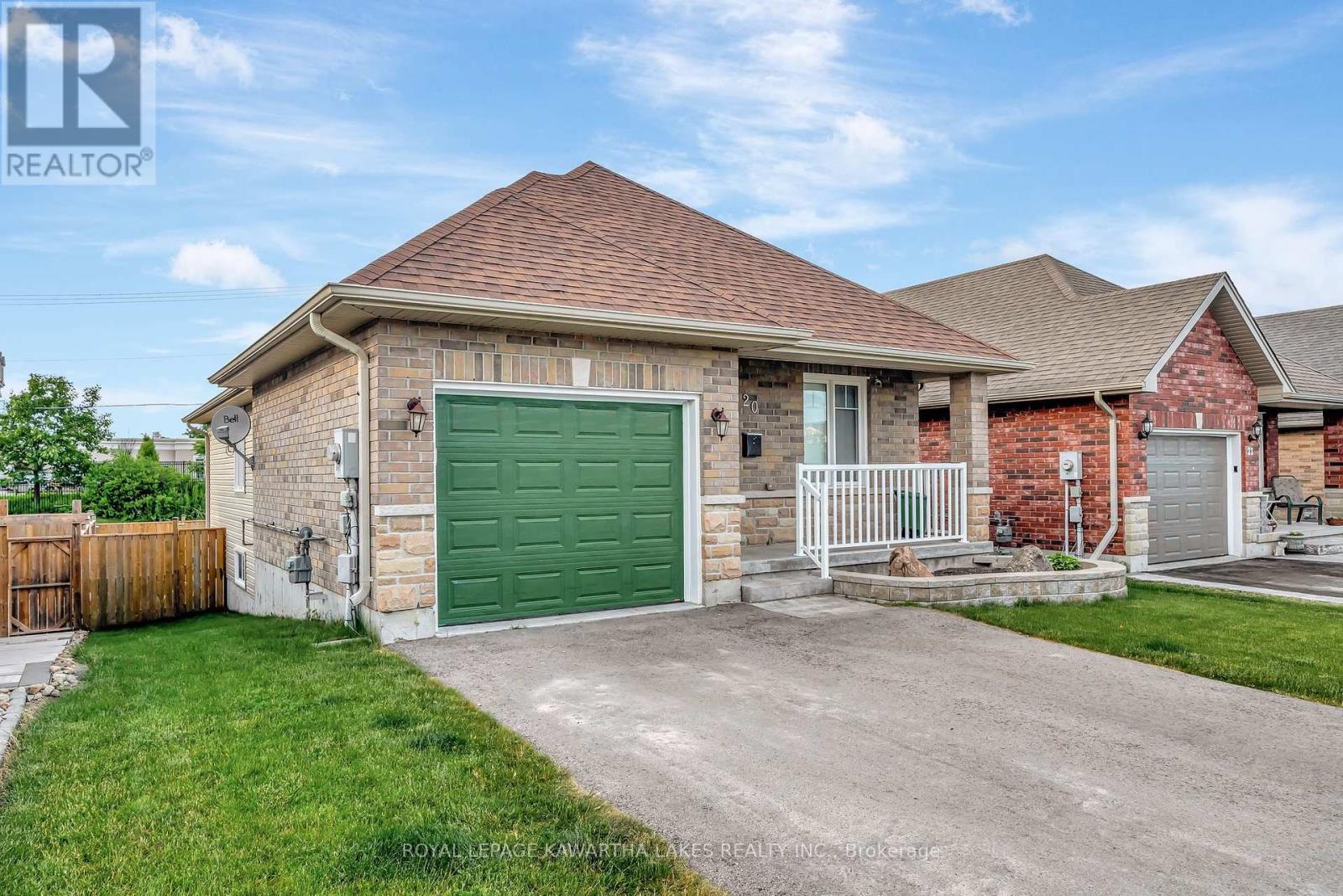 Photo 3 of 20 Lisbeth Crescent, Kawartha Lakes ON