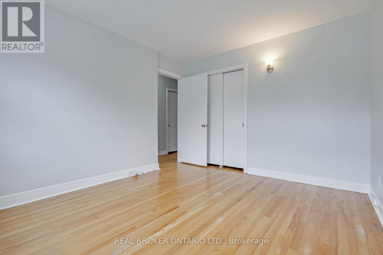 Bedroom #1