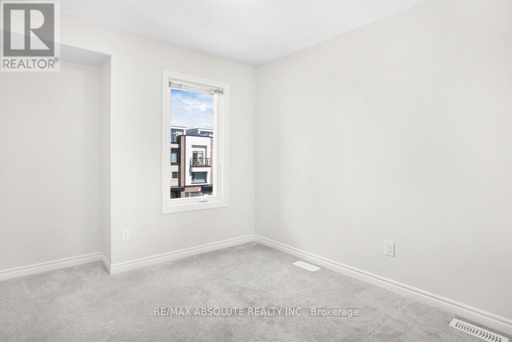 Photo 17 of 621 Makwa Private, Ottawa ON