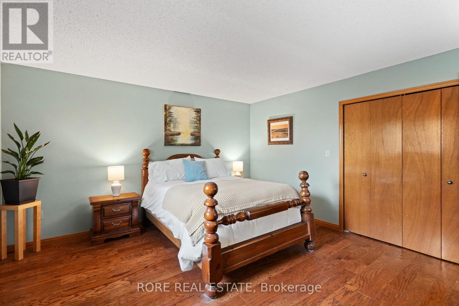 Photo 21 of 181 Gilmore Road, Fort Erie ON