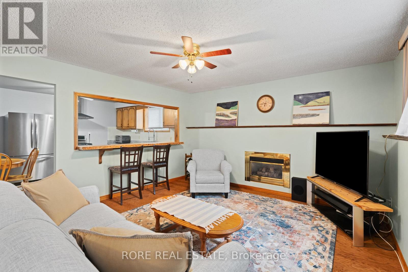 Photo 4 of 181 Gilmore Road, Fort Erie ON