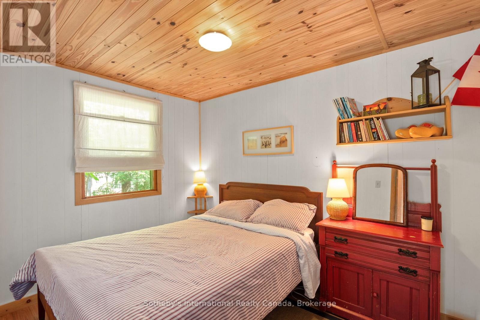 Photo 14 of 552 Is 80 Go Home Lake, Georgian Bay ON