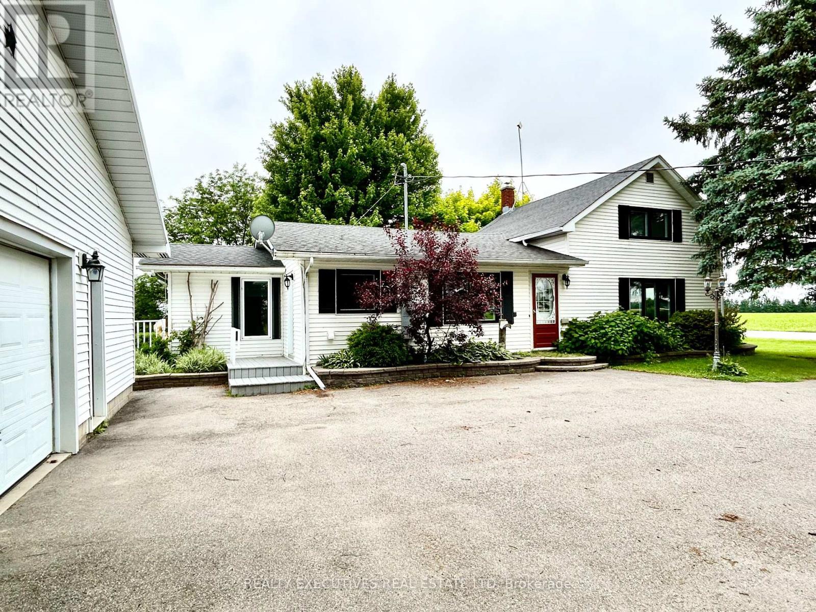 Photo 1 of 11908 Toyeshill Road, South Dundas ON
