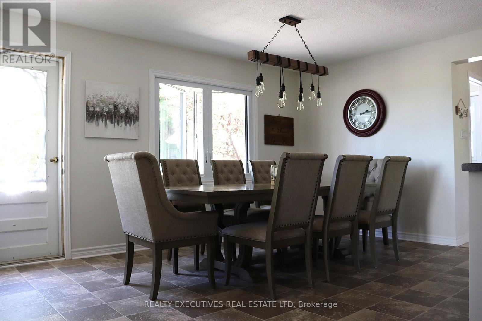 Photo 15 of 11908 Toyeshill Road, South Dundas ON