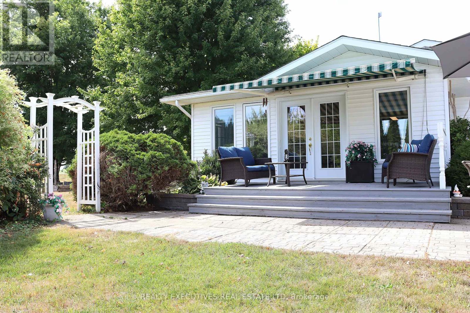 Photo 7 of 11908 Toyeshill Road, South Dundas ON