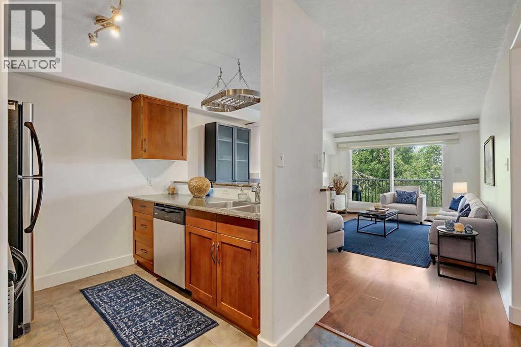 Single Family House for Sale in    Avenue NE Crescent Heights Calgary 