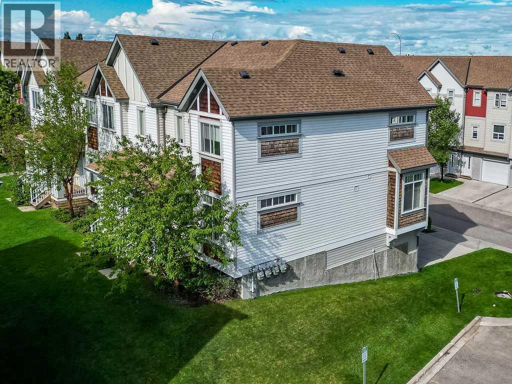 Single Family House for Sale in  Copperstone Cove SE Copperfield Calgary 