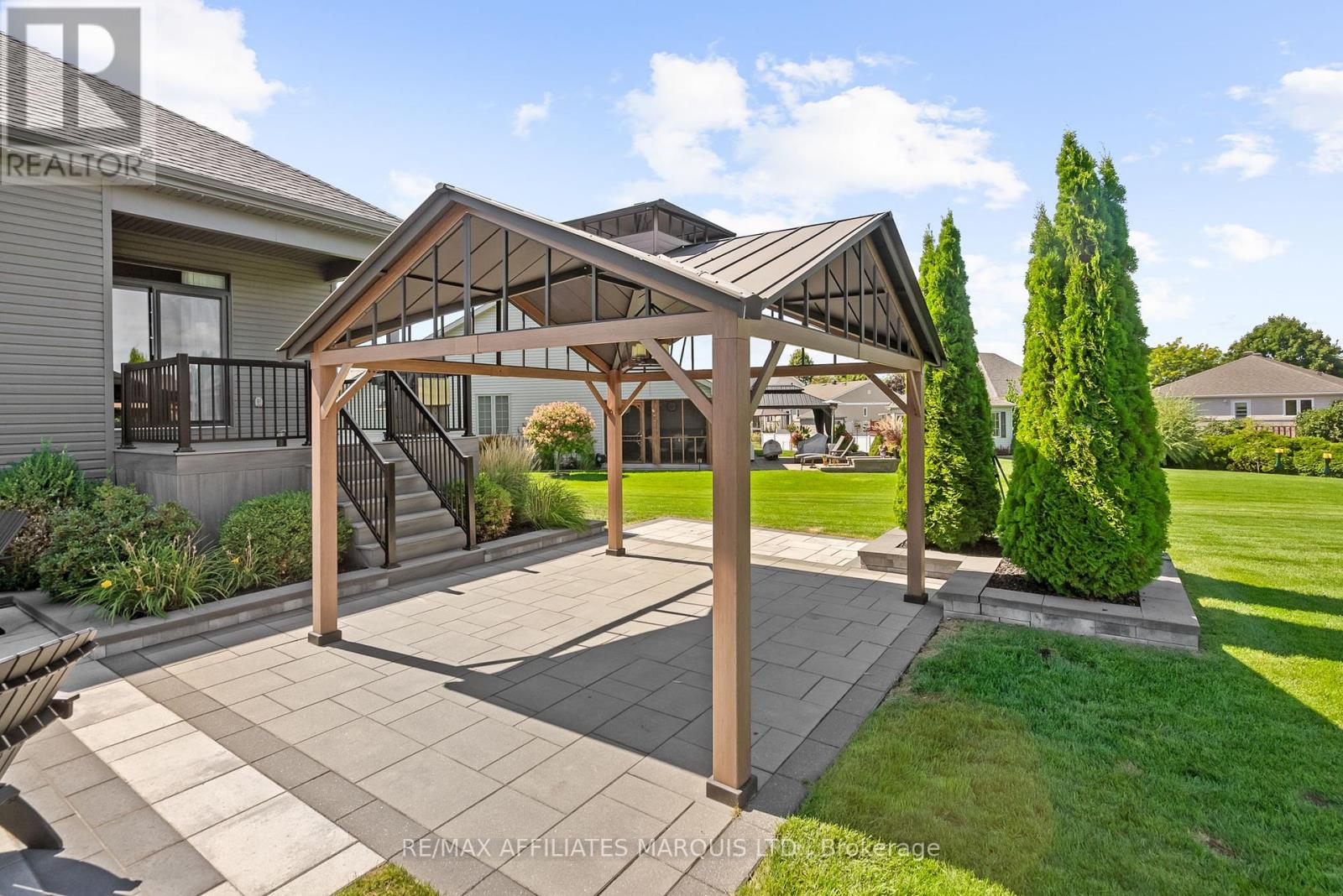 Photo 38 of 2169 Tremblay Avenue, Cornwall ON