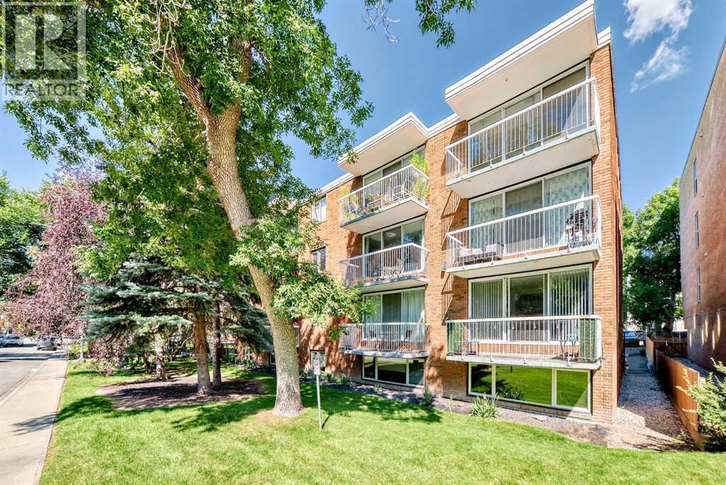 Single Family House for Sale in    Avenue SW Mission Calgary 