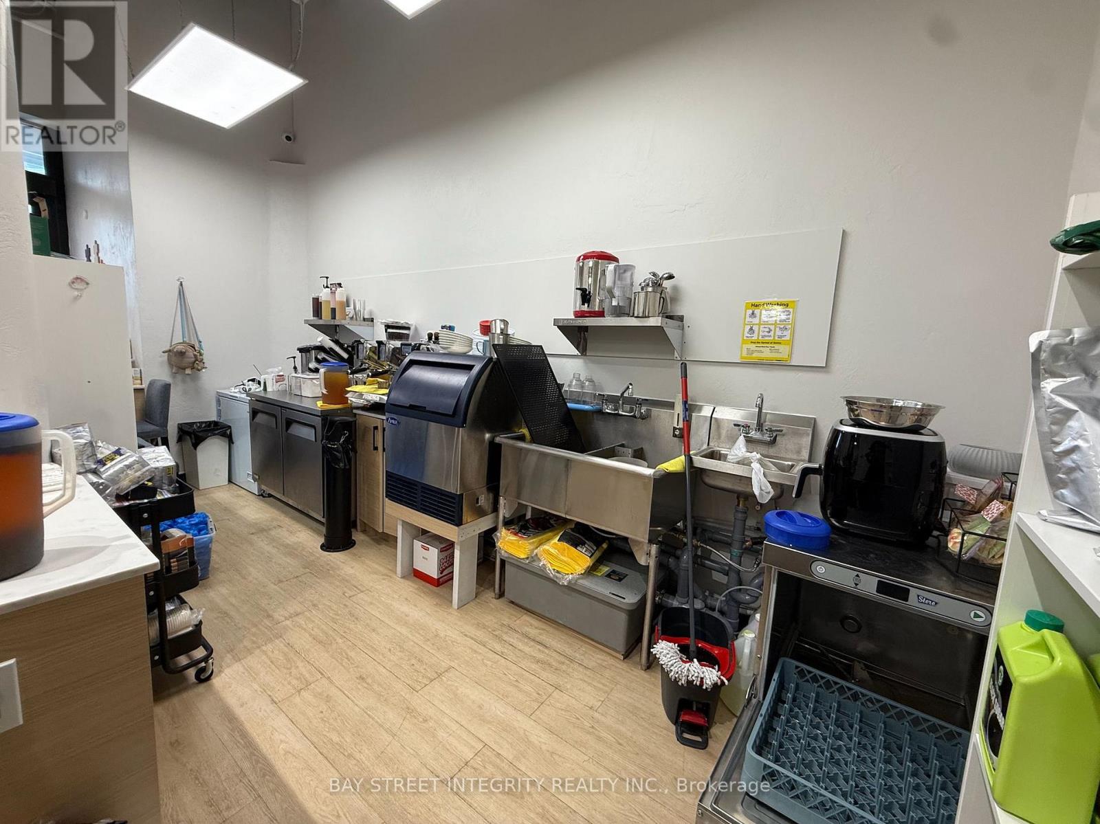 Photo 4 of Ground 327 333 Queen Street W, Toronto ON