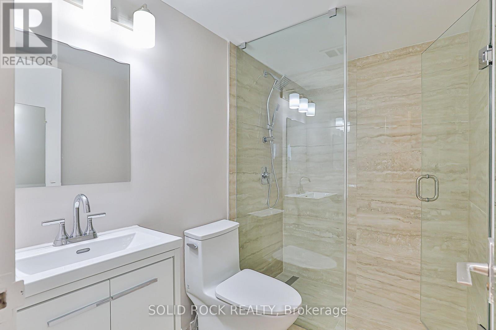 Photo 19 of 3111 40 Homewood Avenue, Toronto ON