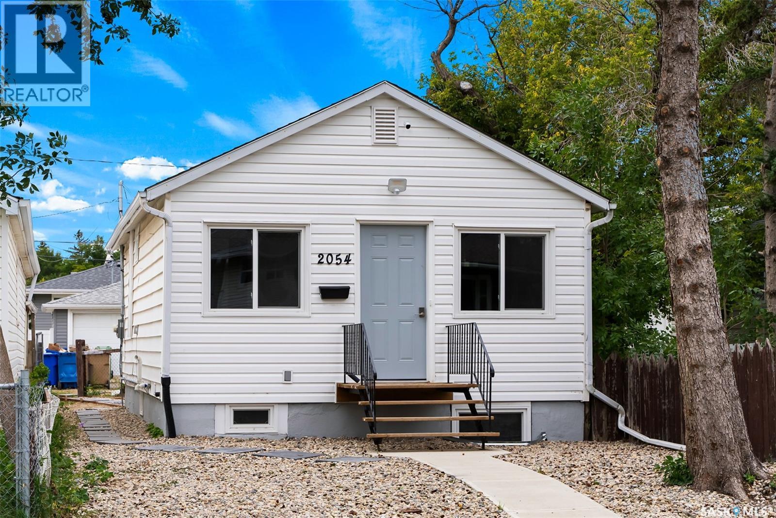Photo 1 of 2054 Embury Street, Regina SK