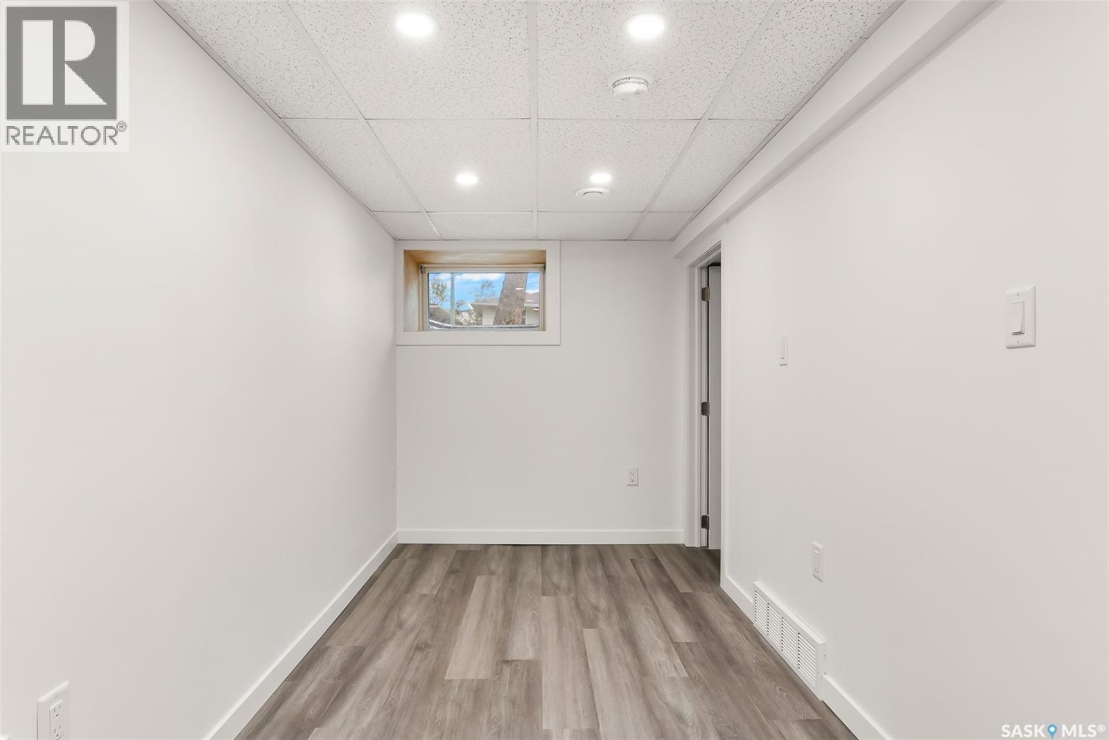Photo 15 of 2054 Embury Street, Regina SK