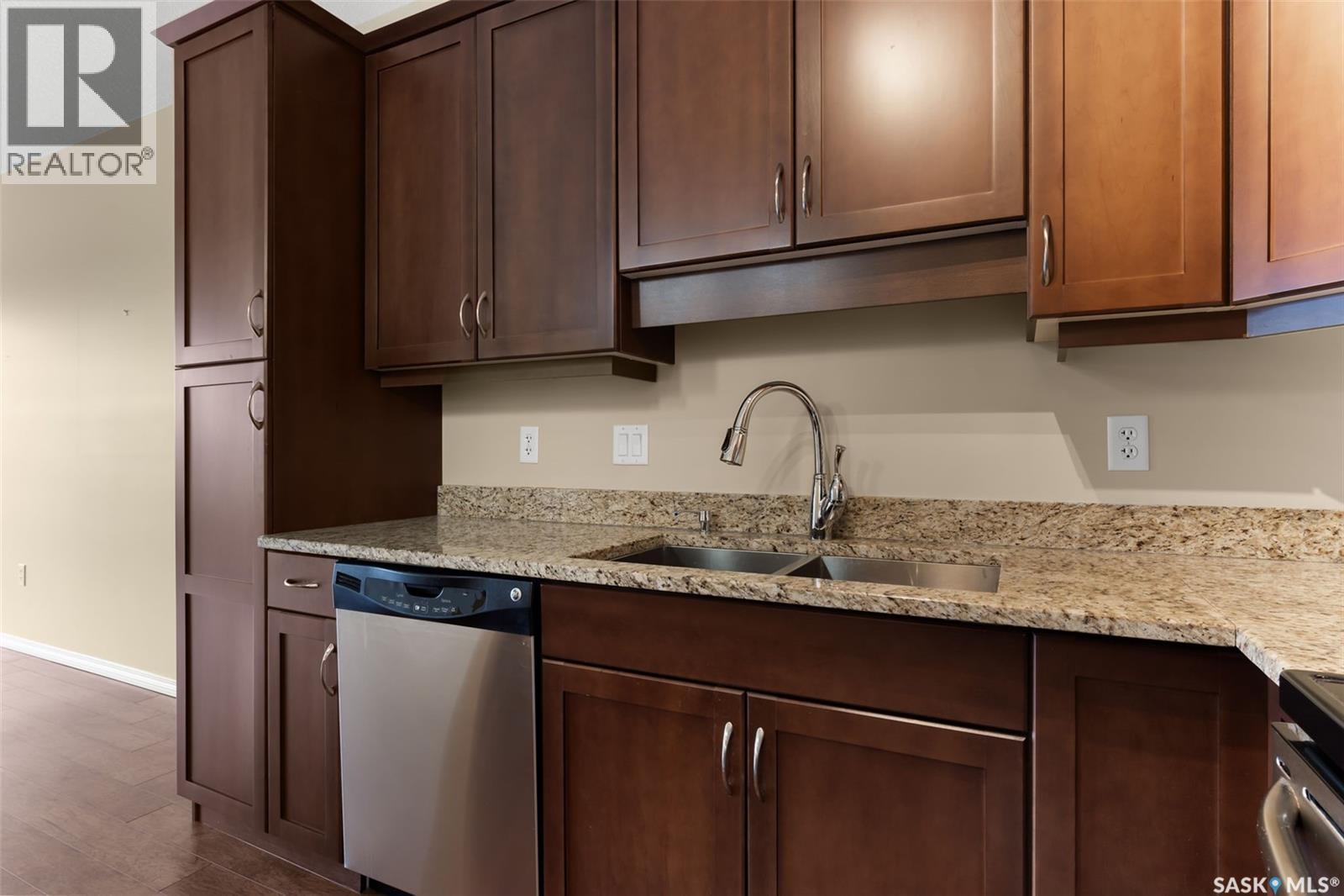 Photo 9 of 311 2160 Heseltine Road, Regina SK