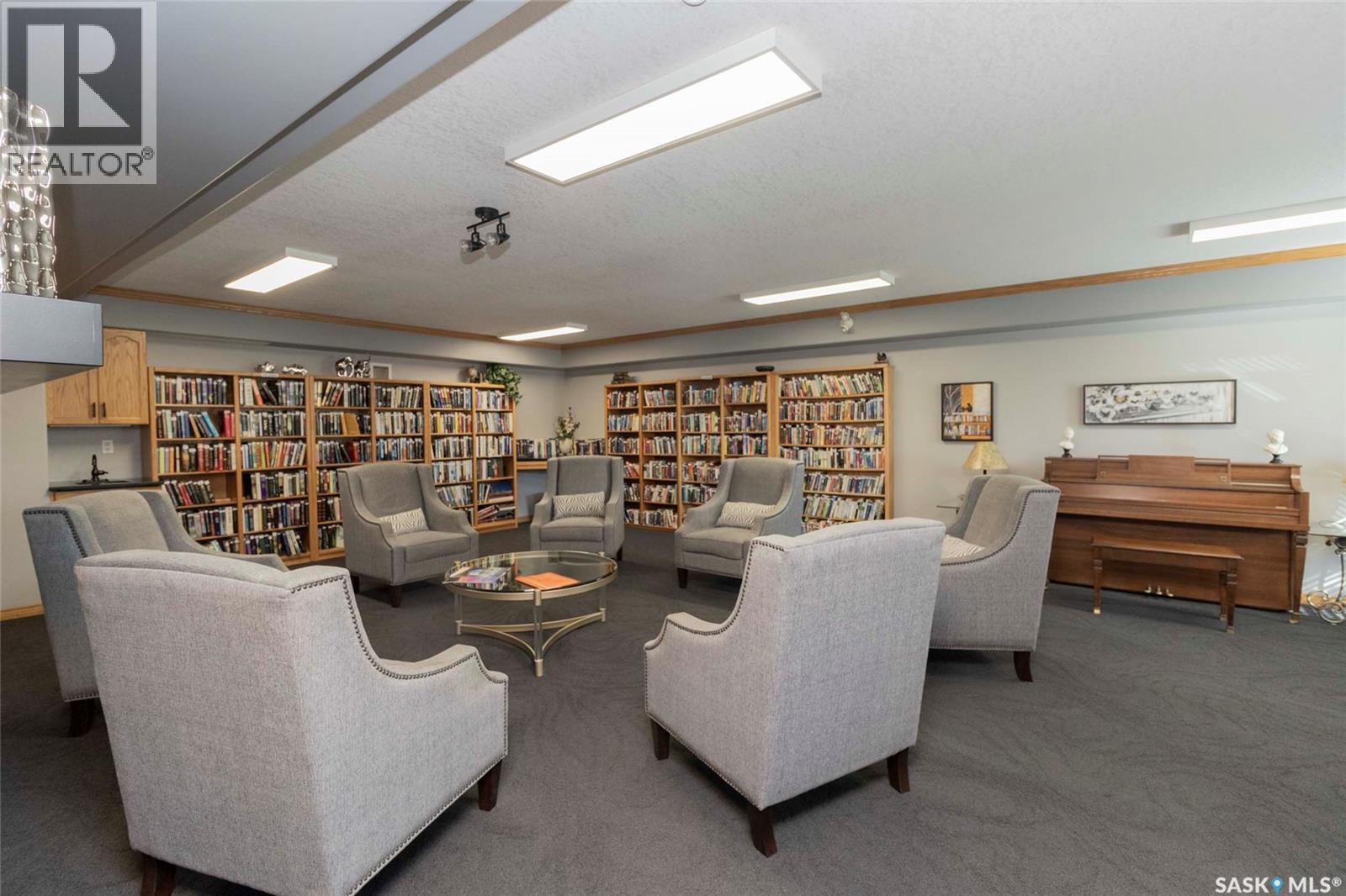 Photo 12 of 334 325 Keevil Crescent, Saskatoon SK