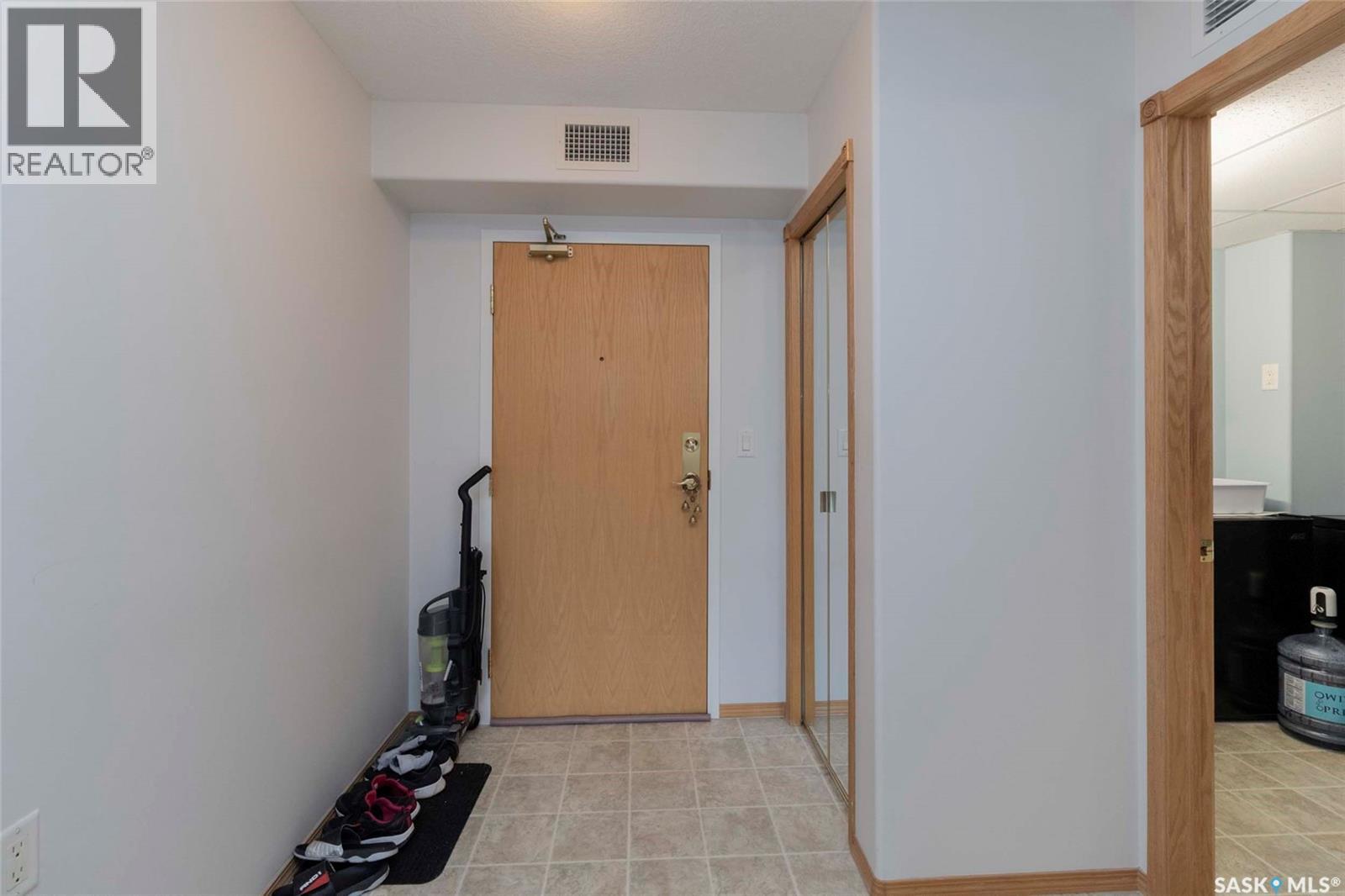 Photo 16 of 334 325 Keevil Crescent, Saskatoon SK