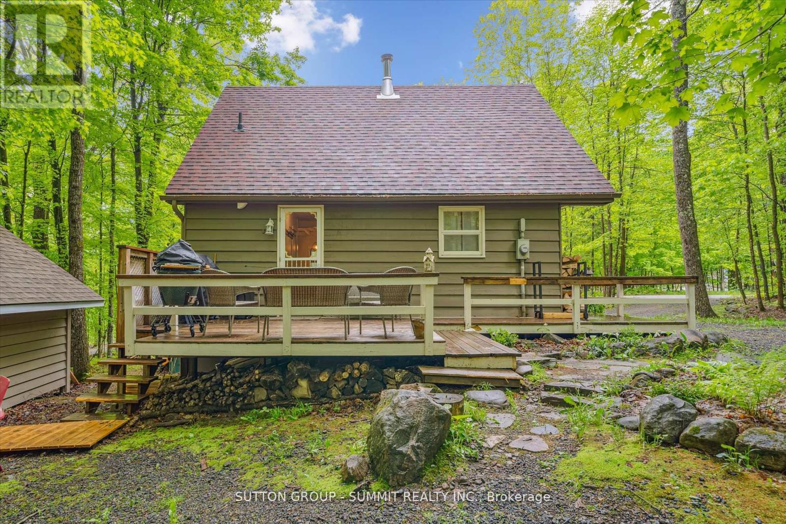 Photo 26 of 17 Sugarbush Lane, Huntsville ON