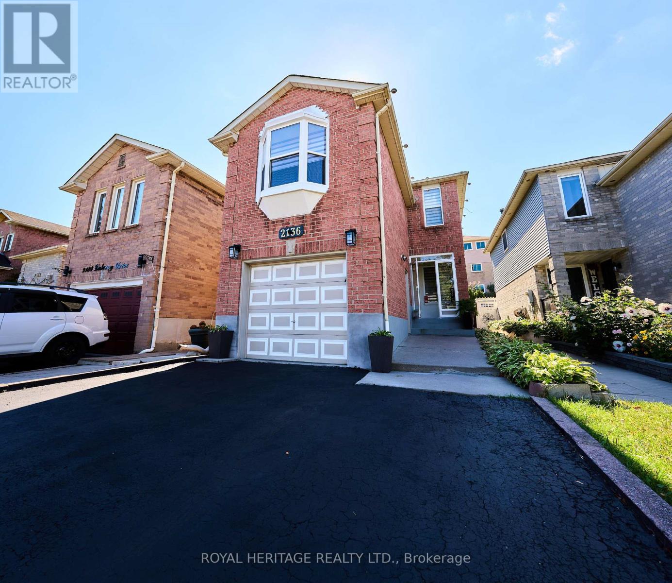 Photo 1 of 2136 Duberry Drive, Pickering ON