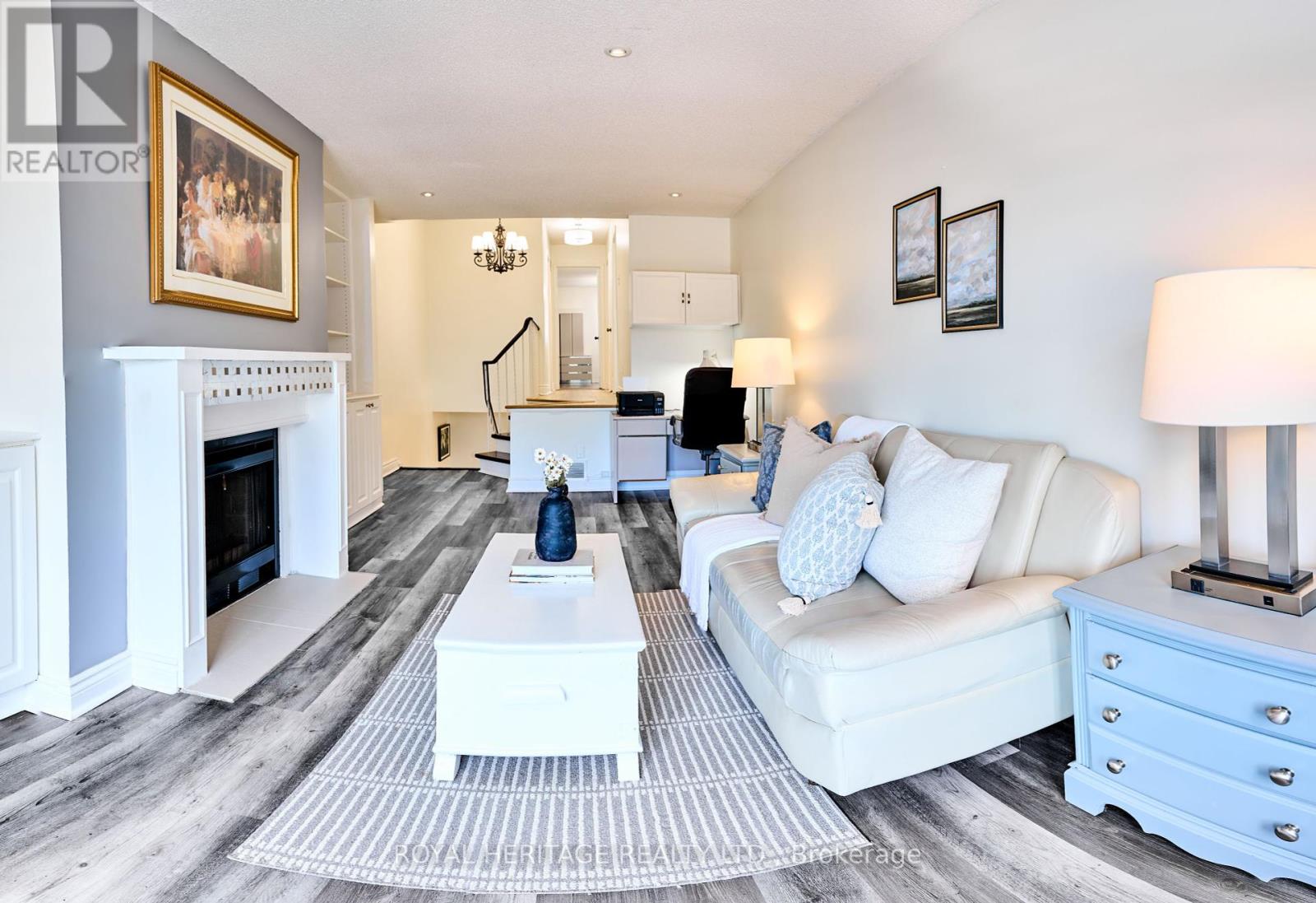 Photo 3 of 2136 Duberry Drive, Pickering ON