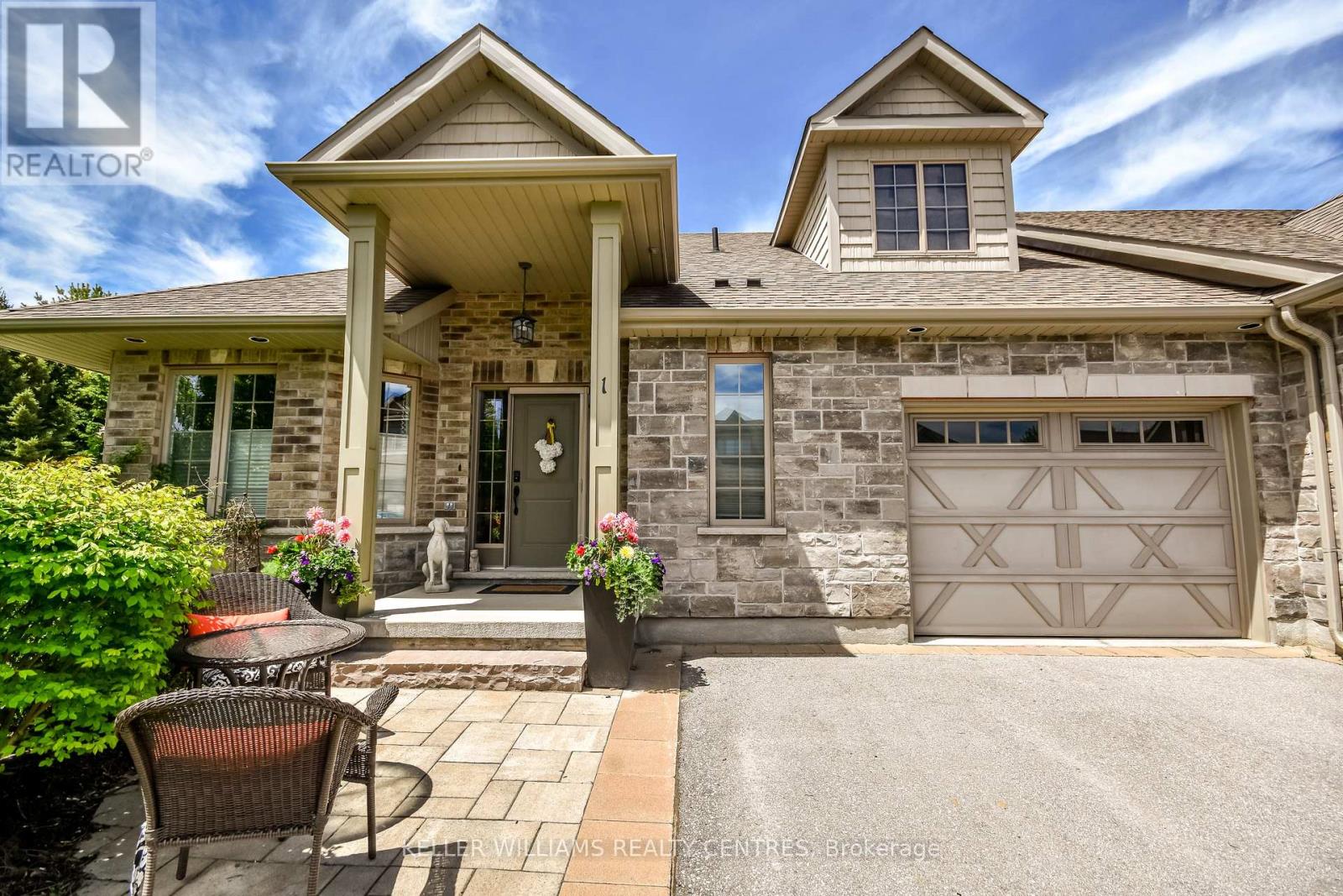 Photo 1 of 1 10 Reddington Drive, Caledon ON