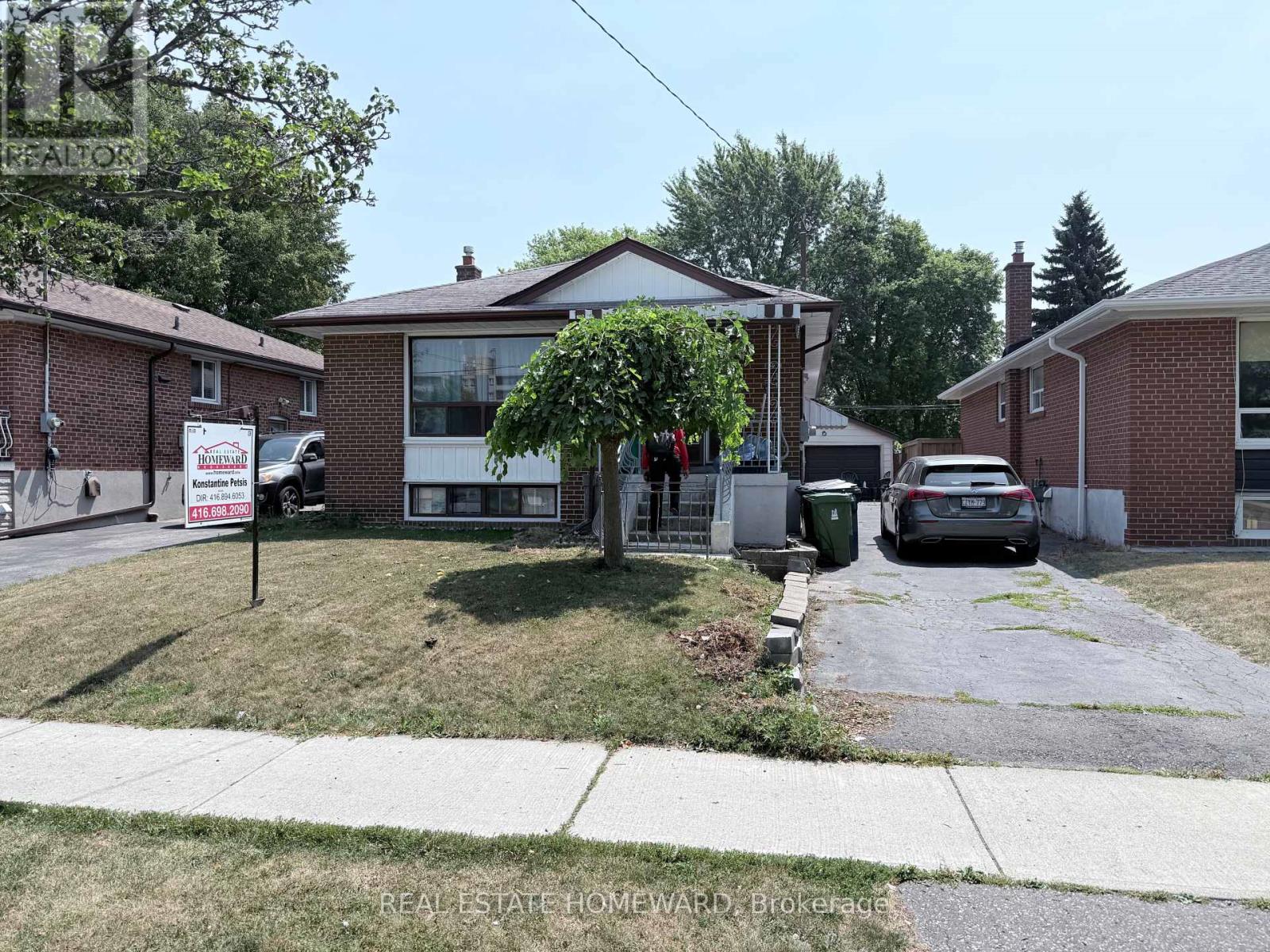 Photo 23 of 7 Dunlop Avenue, Toronto ON