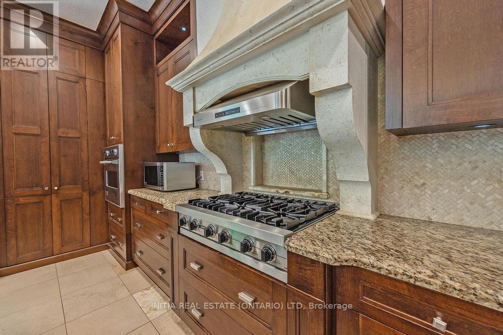 Photo 9 of 1339 Shore Road, London South ON