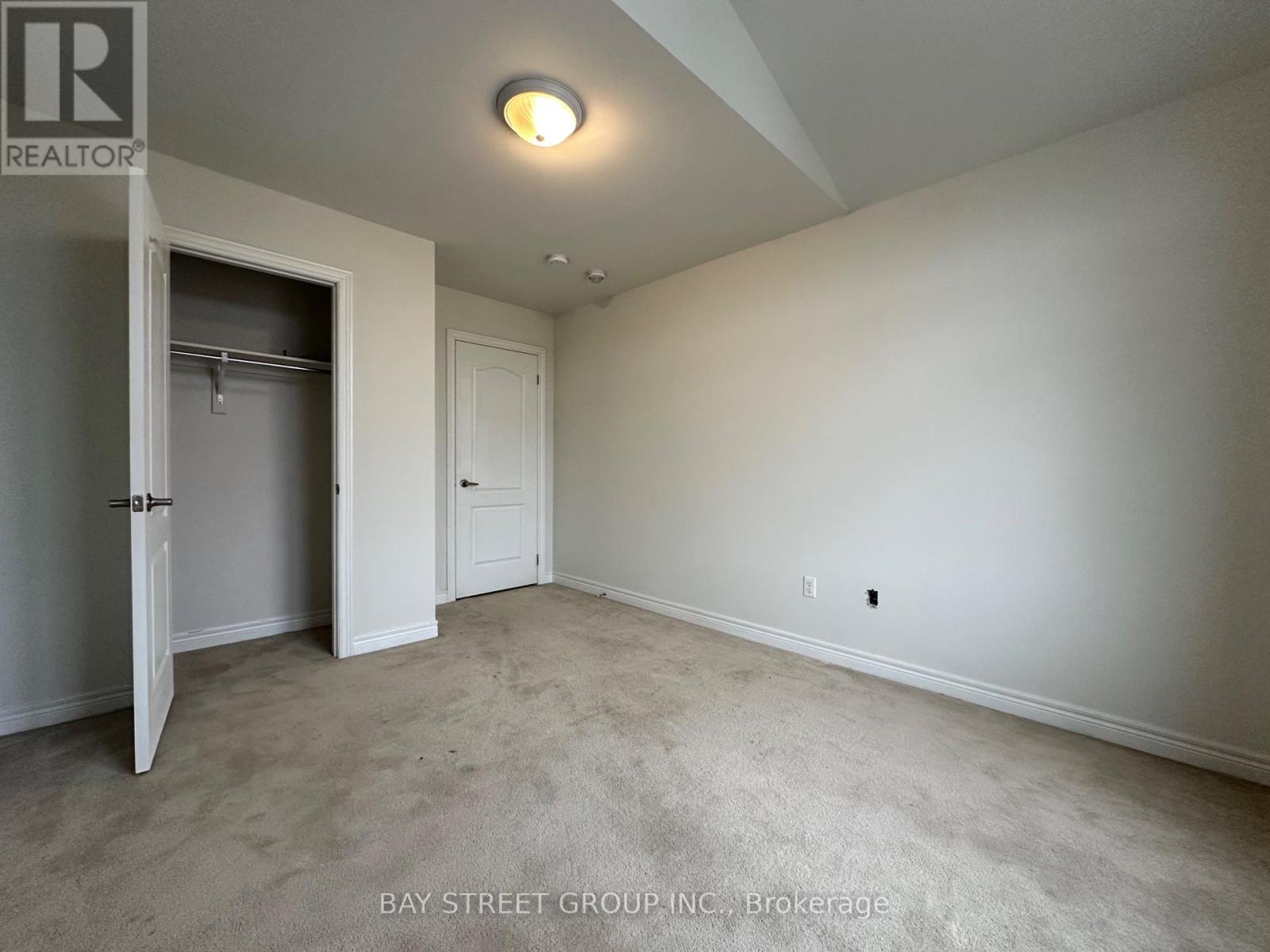 Photo 12 of 47 Colonel Lyall Street, St Catharines ON