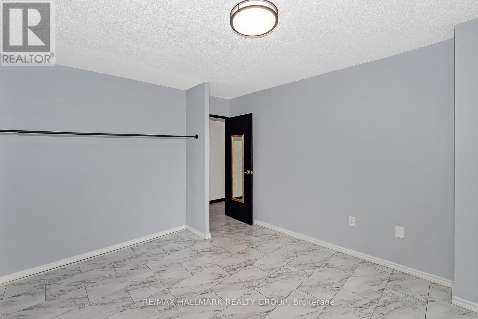 Photo 20 of 908 500 Laurier Avenue W, Ottawa ON