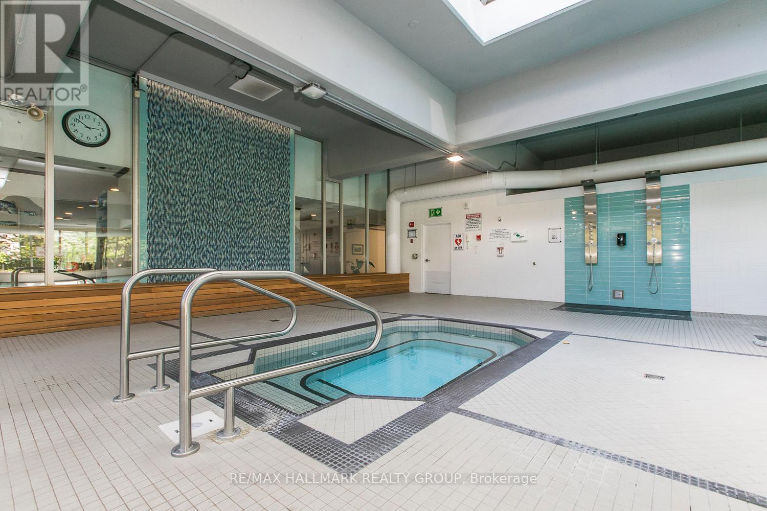 Photo 32 of 908 500 Laurier Avenue W, Ottawa ON