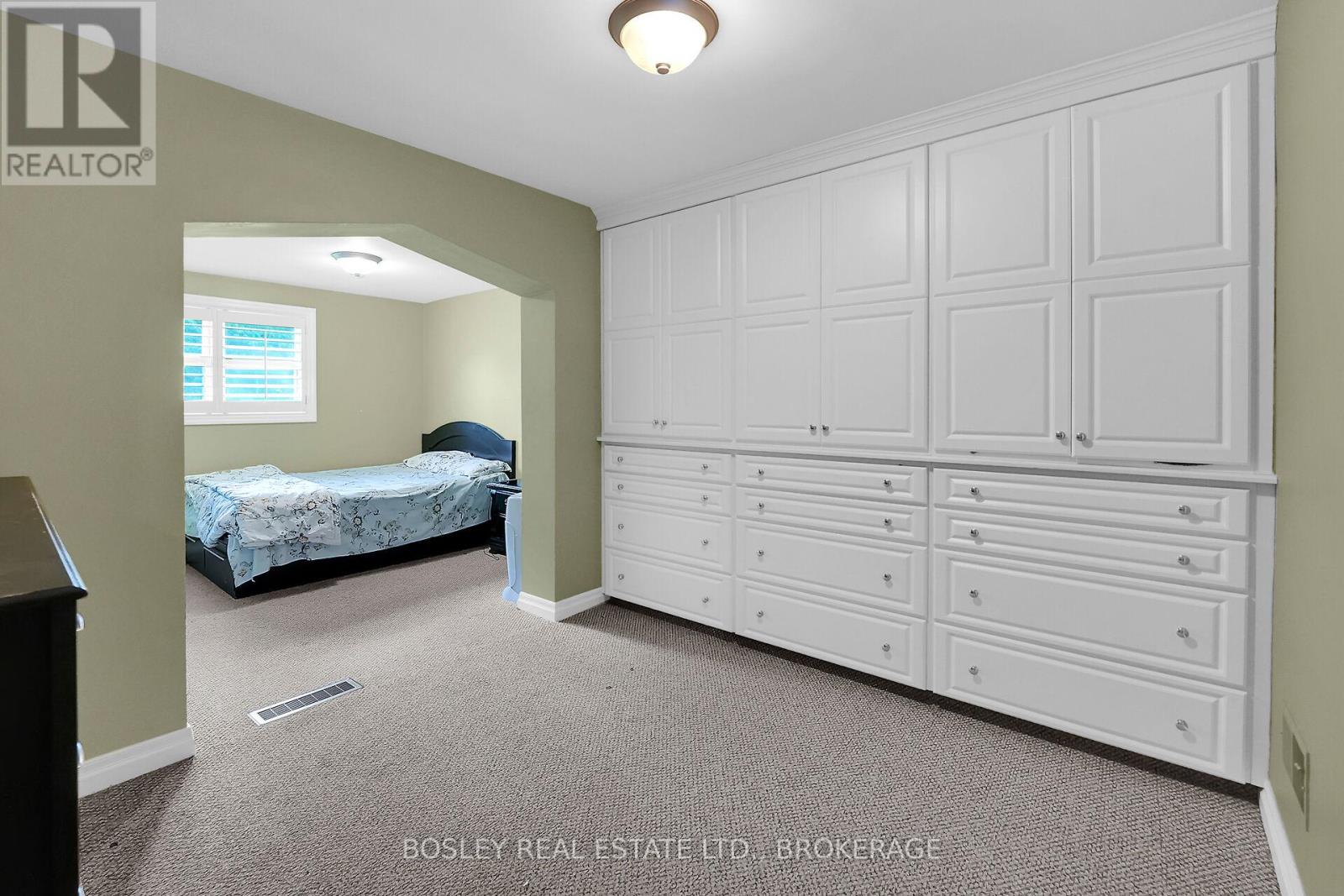 Photo 17 of 6616 Riall Street, Niagara Falls ON