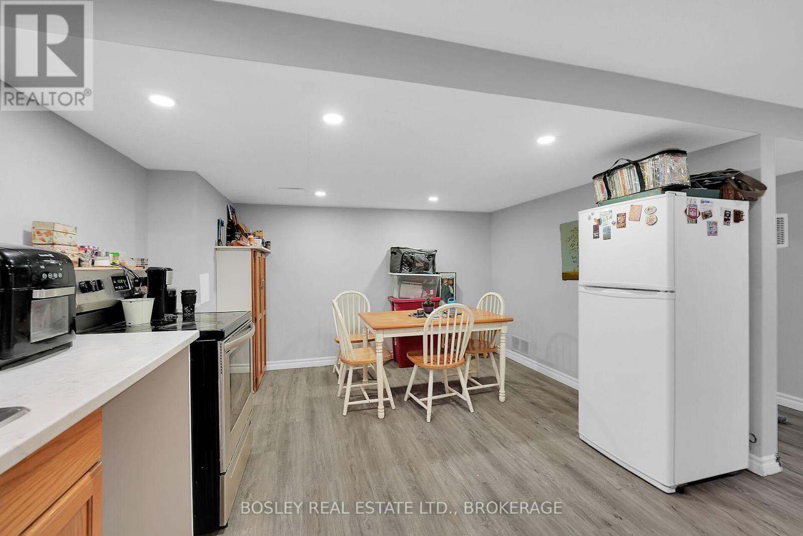 Photo 19 of 6616 Riall Street, Niagara Falls ON