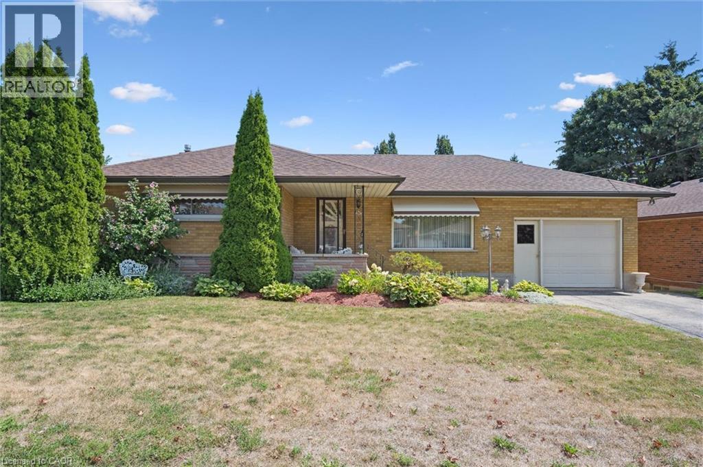 Photo 1 of 61 Traynor Avenue, Kitchener ON