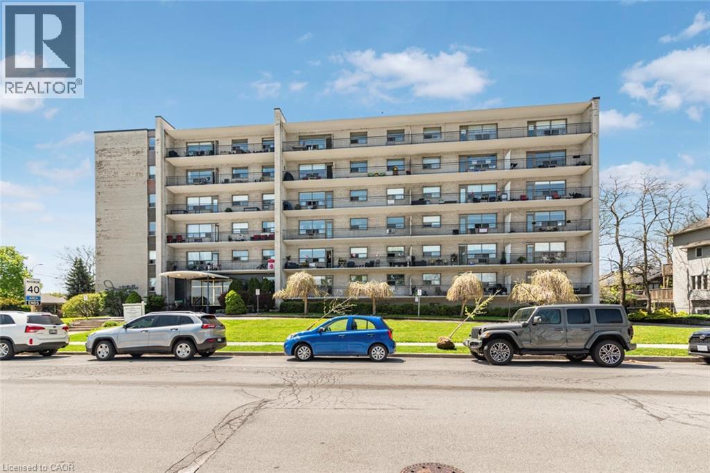 Photo 2 of 222 Concession Street Unit 203, Hamilton ON