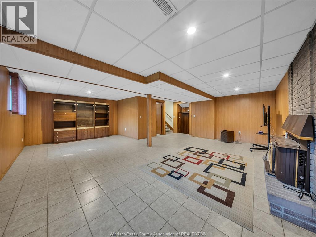 Photo 42 of 3040 Forest Glade Drive, Windsor ON