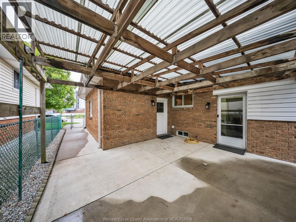 Photo 47 of 3040 Forest Glade Drive, Windsor ON