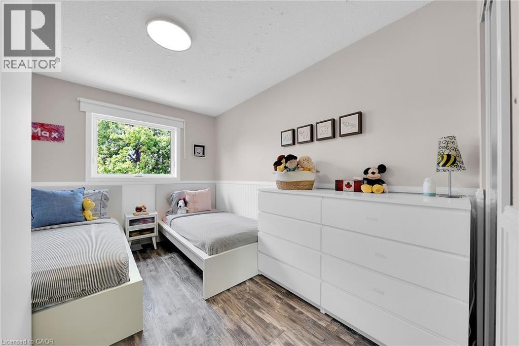Photo 27 of 5129 Lampman Avenue, Burlington ON